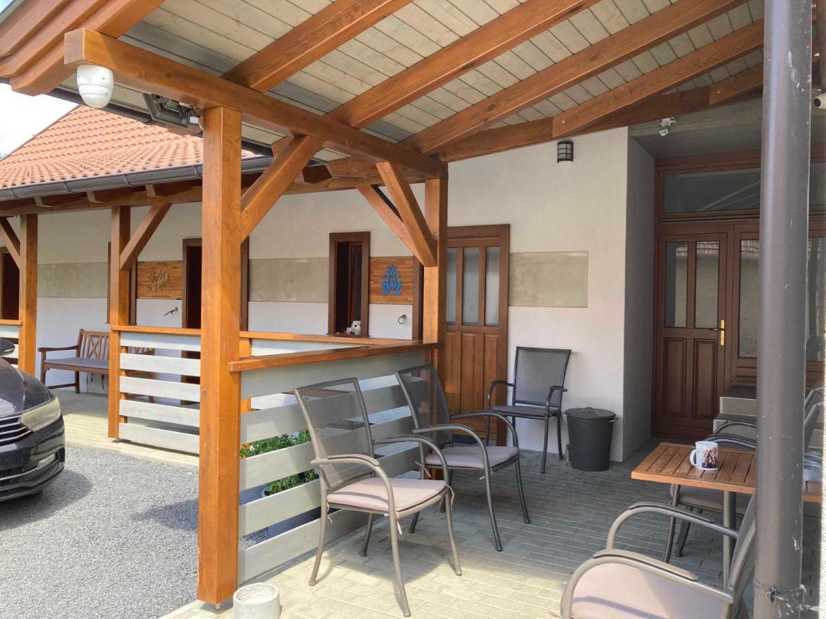 Toronyi Vendeghaz Otel Dış mekan fotoğraf