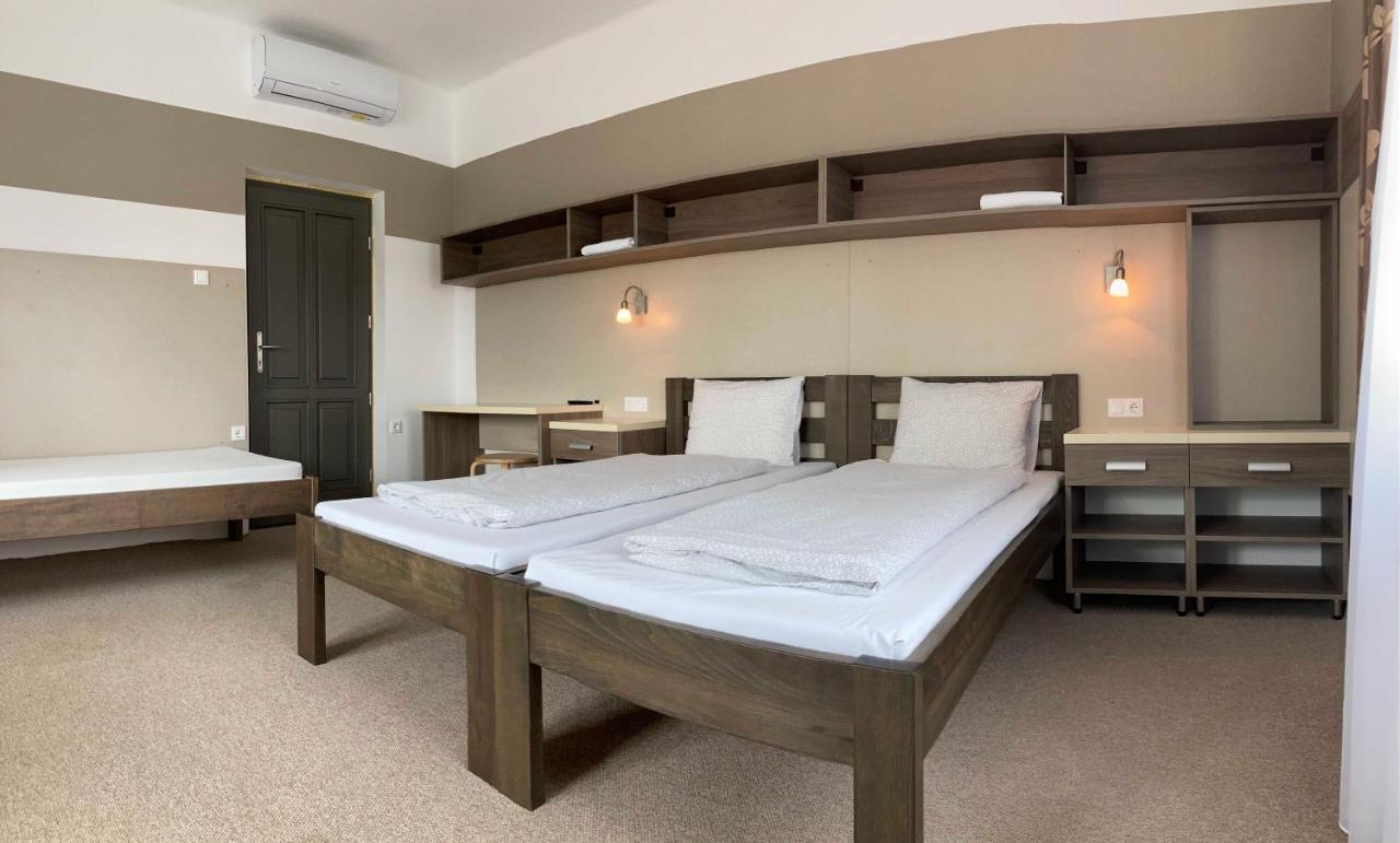 Toronyi Vendeghaz Otel Dış mekan fotoğraf
