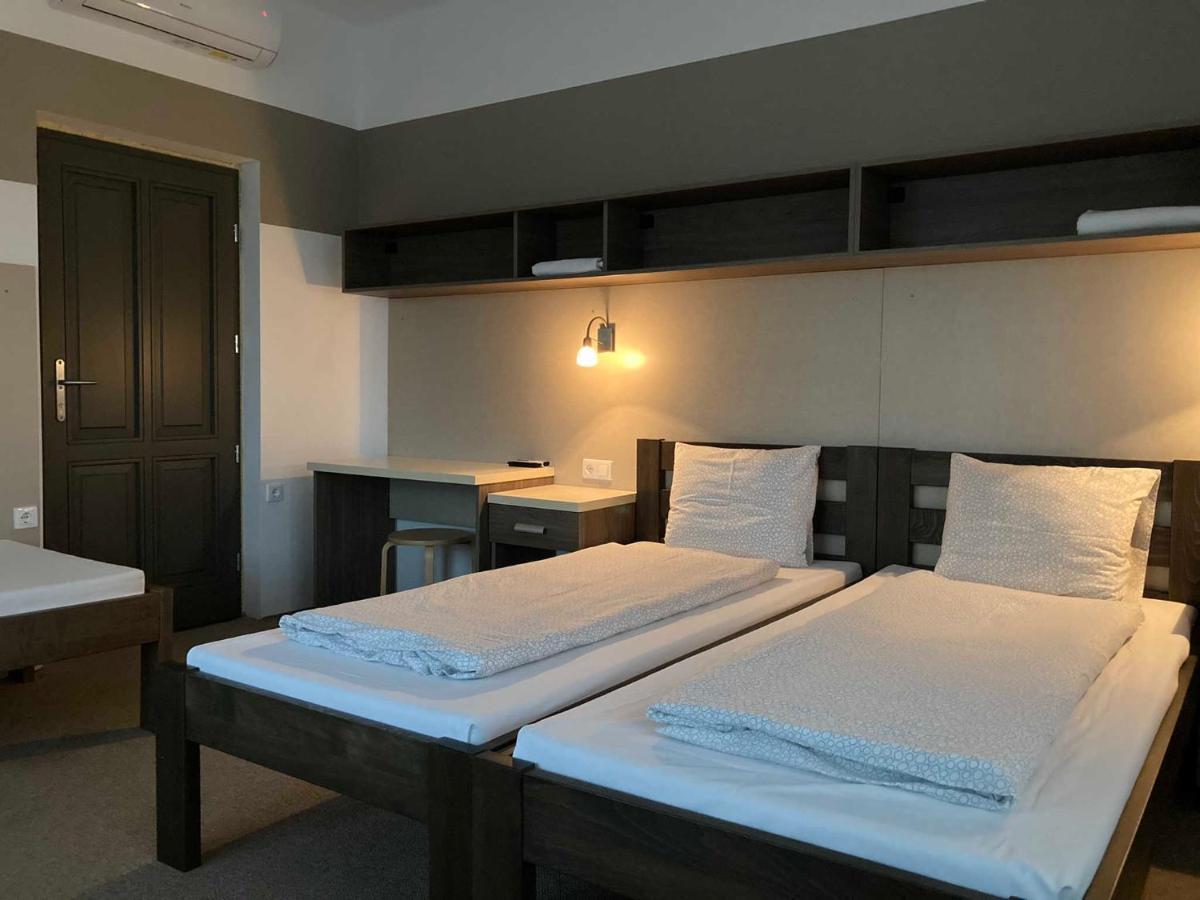 Toronyi Vendeghaz Otel Dış mekan fotoğraf