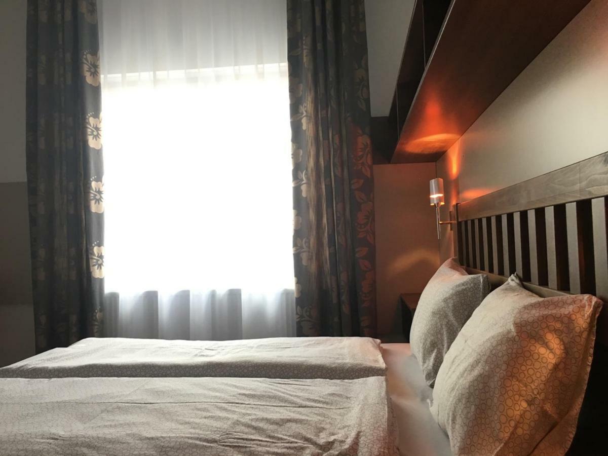 Toronyi Vendeghaz Otel Dış mekan fotoğraf